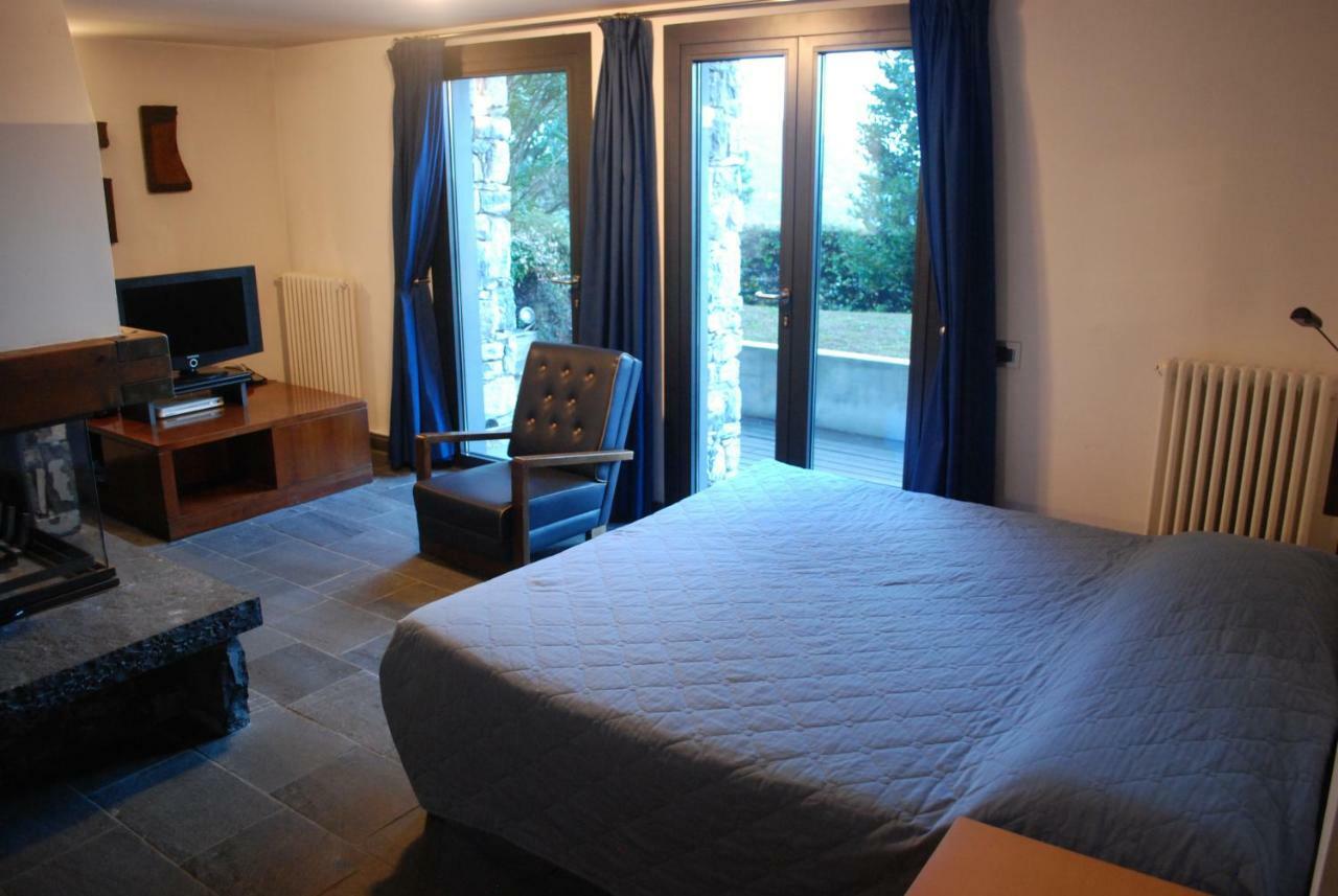 Apartment With Private Pool And Garden At Como Hills Eksteriør bilde